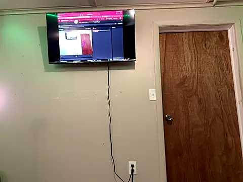 1Lustfully yours online show from 12/16/25, 03:11