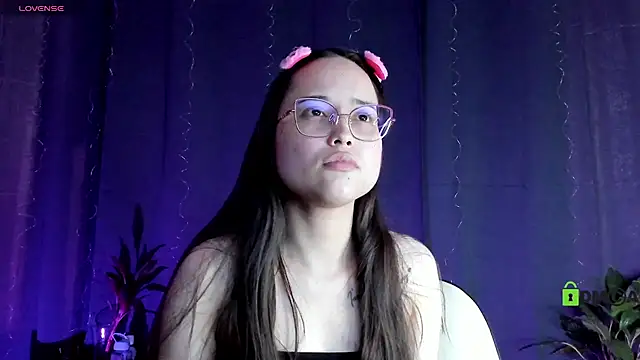 Snapshot of shantalc3rezo chatting on 01/27/25, 08:49 shantalc3rezo online show from 01/27/25, 08:49