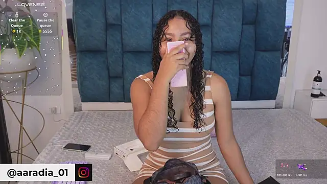 Anais aradia online show from 03/06/26, 07:05