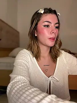 Your Honeey online show from 01/20/25, 12:36