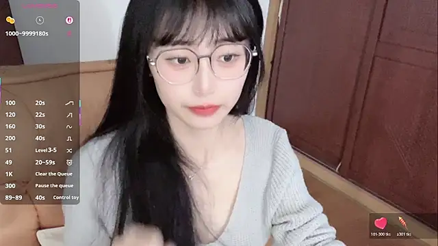 4uoki online show from 05/02/26, 03:39