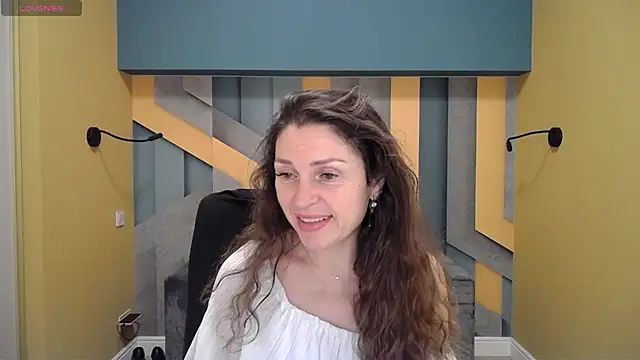 EllaLong online show from 12/22/24, 12:38