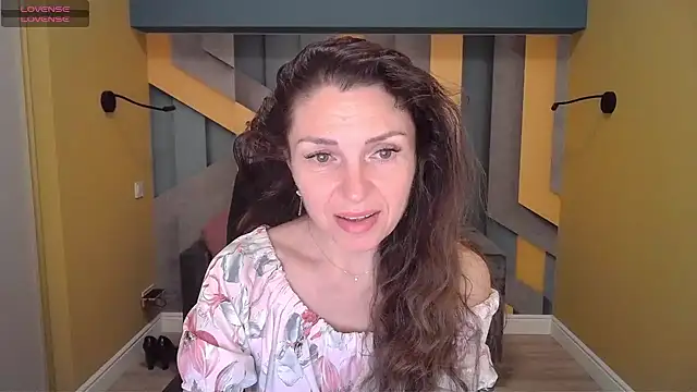 EllaLong online show from 02/07/25, 12:28