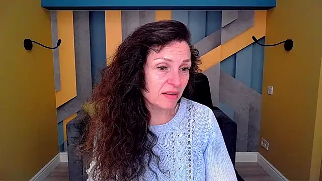 EllaLong online show from 04/24/26, 11:34