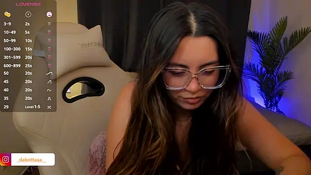 Snapshot of dakottaa_ chatting on 01/17/26, 11:41 dakottaa online show from 01/17/26, 11:41