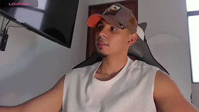 joss 111 online show from 09/27/25, 04:45