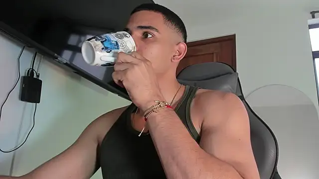 joss 111 online show from 11/02/25, 11:45