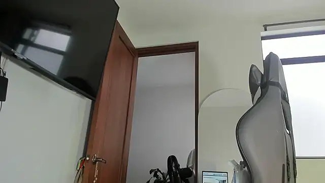 joss 111 online show from 11/29/25, 12:08