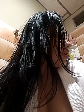 DanelyLopez online show from 02/22/25, 12:38