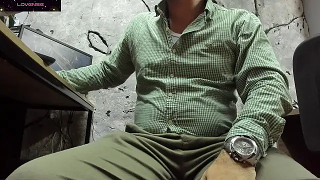 Maxi TheBigDaddy online show from 09/23/25, 10:51