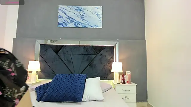 Lauralove 69 online show from 01/13/26, 10:59