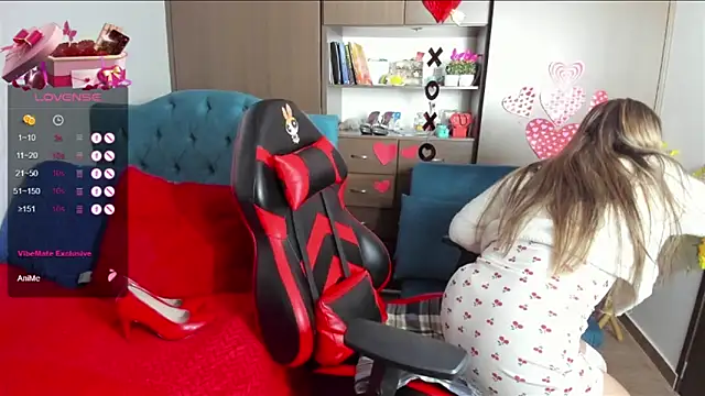 valeria teiku online show from 02/14/25, 02:18