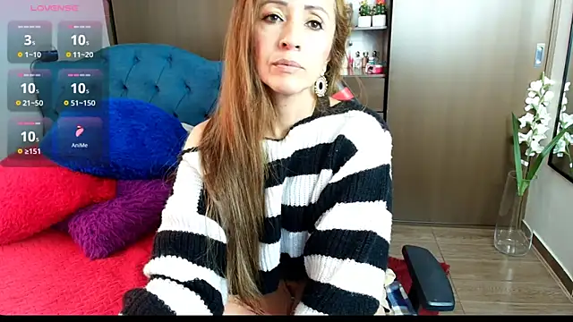 valeria teiku online show from 10/19/25, 08:53