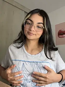 Cat2525 online show from 04/05/26, 09:01