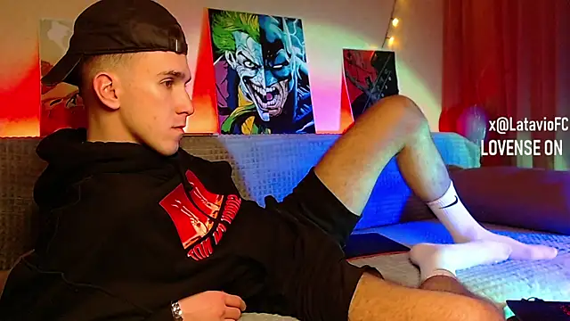 Snapshot of Midnighter_ chatting on 01/28/25, 06:39 Midnighter  online show from 01/28/25, 06:39