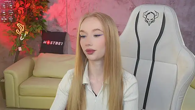 Amelia Blaze online show from 12/09/24, 07:06