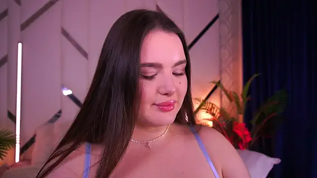 CuteAmberr online show from 12/17/25, 12:49