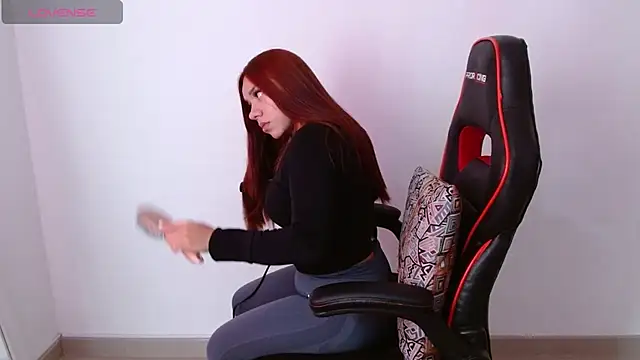 samantha tattu online show from 03/04/25, 07:32