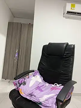 Violetacam 05 online show from 09/18/25, 05:20