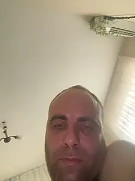 Snapshot of mustican422 chatting on 01/26/25, 05:13 mustican422 online show from 01/26/25, 05:13