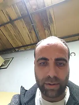 Snapshot of mustican422 chatting on 10/10/25, 11:59 mustican422 online show from 10/10/25, 11:59