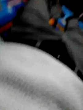 Snapshot of Paolitoduran chatting on 02/26/26, 04:22 Paolitoduran online show from 02/26/26, 04:22