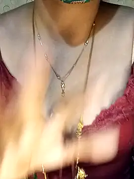 tuttifrutti17 online show from 01/05/25, 07:07