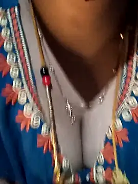 tuttifrutti17 online show from 09/16/25, 05:58