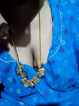 tuttifrutti17 online show from 10/09/25, 05:33