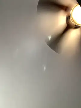 QueenNuttCollector online show from 04/01/26, 04:04