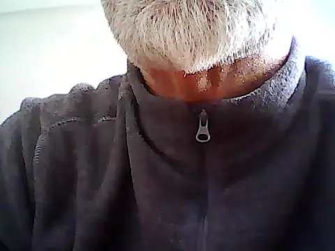 xcimeru online show from 03/15/25, 07:53