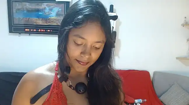 Chiara petterson online show from 02/24/25, 02:40