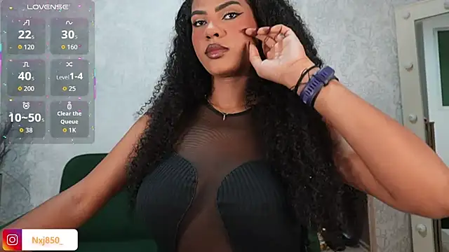 HOTBLACKANDWHITE2 online show from 03/14/26, 03:56