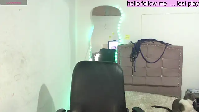 Snapshot of toxxxic_cams chatting on 12/31/24, 05:00 toxxxic cams online show from 12/31/24, 05:00