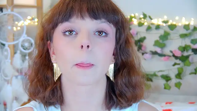 ElisabethDavis online show from 04/17/26, 06:11