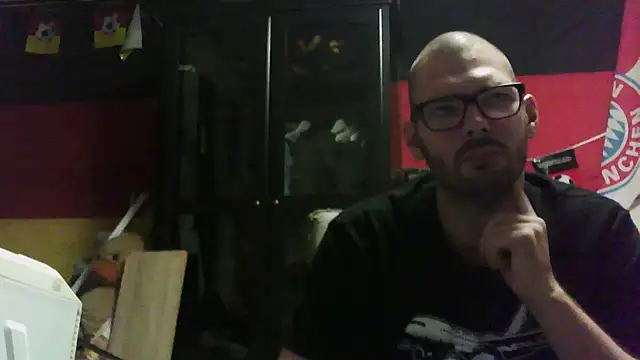 Die-geile-Sau online show from 10/27/25, 08:46