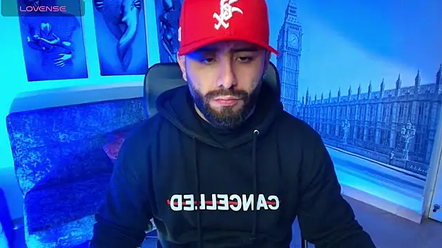 jhon bear03 online show from 10/21/25, 11:11