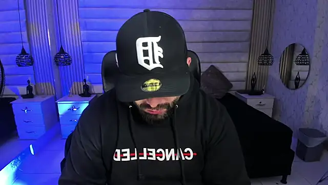 jhon bear03 online show from 03/12/26, 11:27