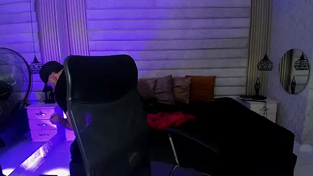 jhon bear03 online show from 04/22/26, 11:12