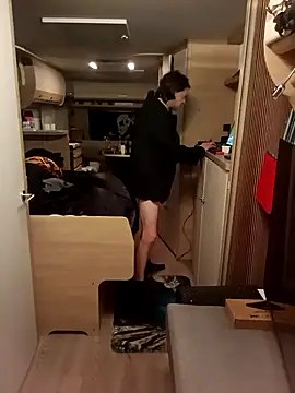 Snapshot of Ebinator666 chatting on 11/14/25, 03:27 Ebinator666 online show from 11/14/25, 03:27