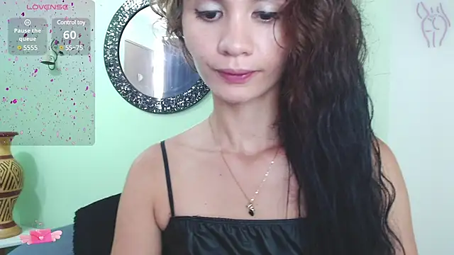 Sofia Franco  online show from 01/04/25, 08:05