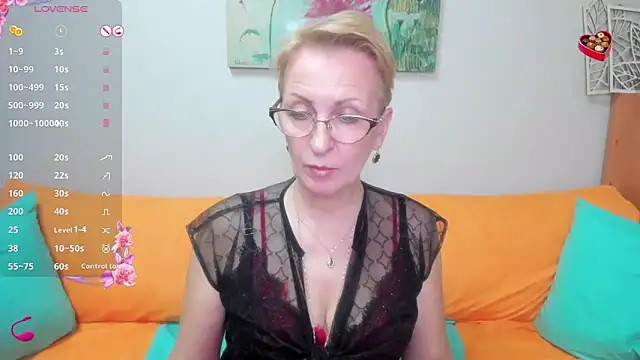 iamyourdream89 online show from 02/26/25, 04:56