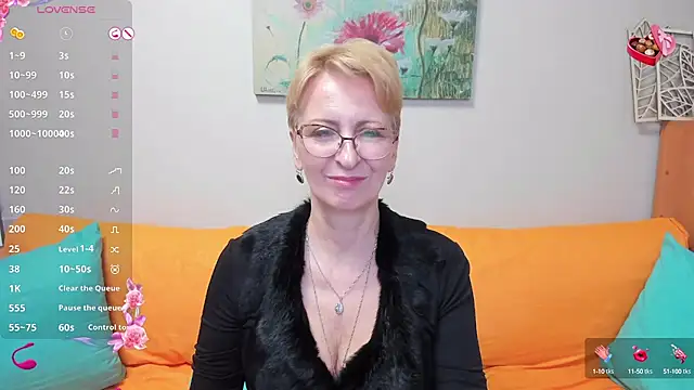 iamyourdream89 online show from 03/06/25, 04:28