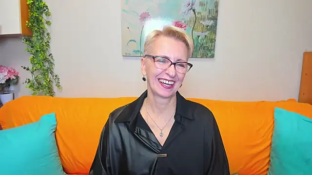 iamyourdream89 online show from 11/17/25, 02:34