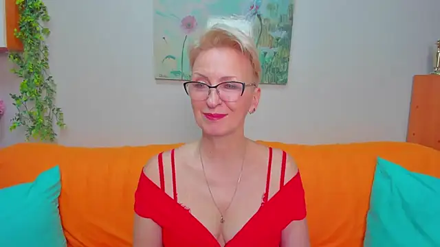 iamyourdream89 online show from 02/04/26, 12:11