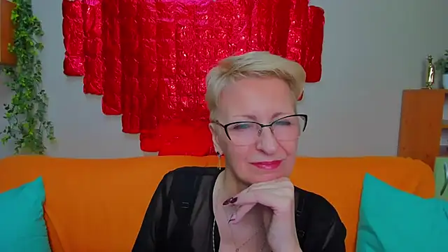 iamyourdream89 online show from 02/15/26, 04:47