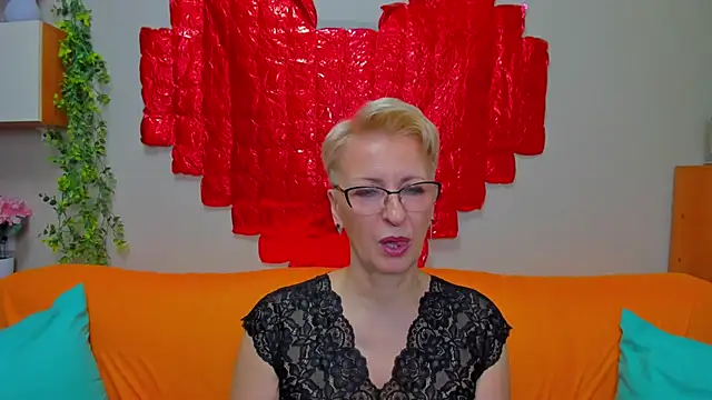 iamyourdream89 online show from 03/09/26, 03:49