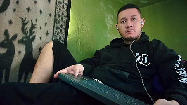 sweet cock28 online show from 01/27/25, 03:39