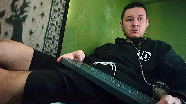 sweet cock28 online show from 02/05/25, 03:31