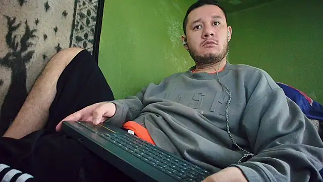 sweet cock28 online show from 02/22/25, 03:47